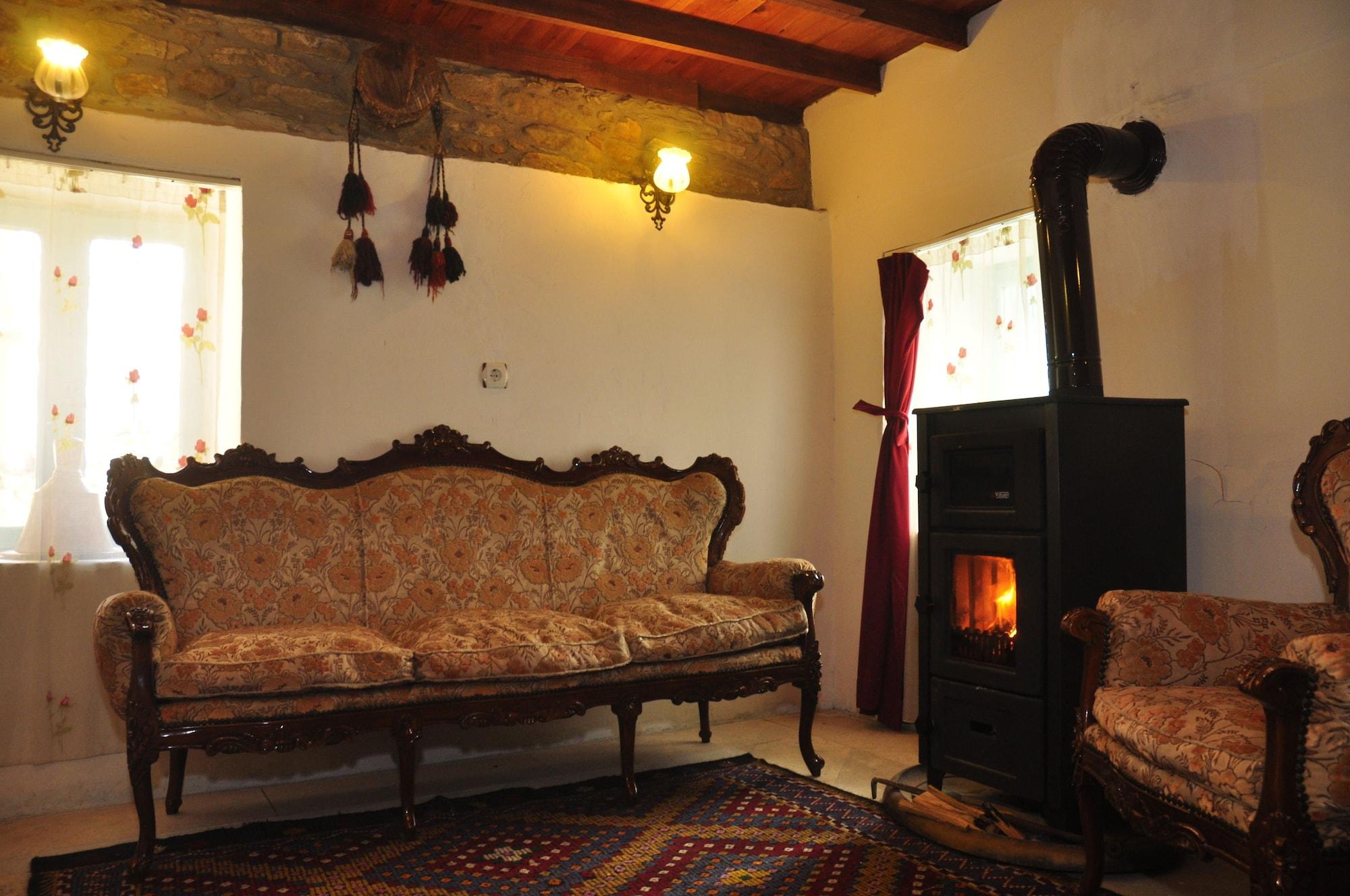 סלצ'וק Kirkinca Hotel מראה חיצוני תמונה