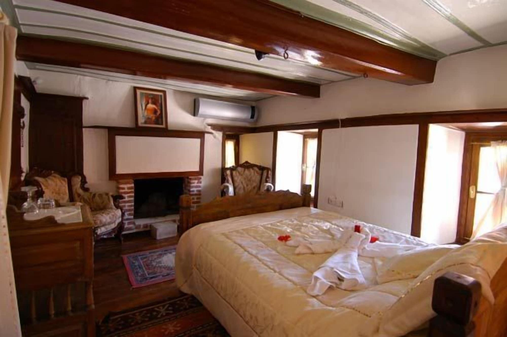סלצ'וק Kirkinca Hotel מראה חיצוני תמונה