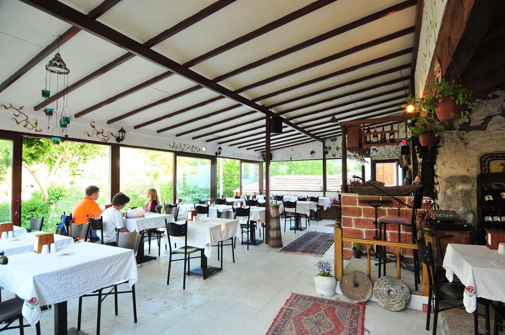 סלצ'וק Kirkinca Hotel מראה חיצוני תמונה