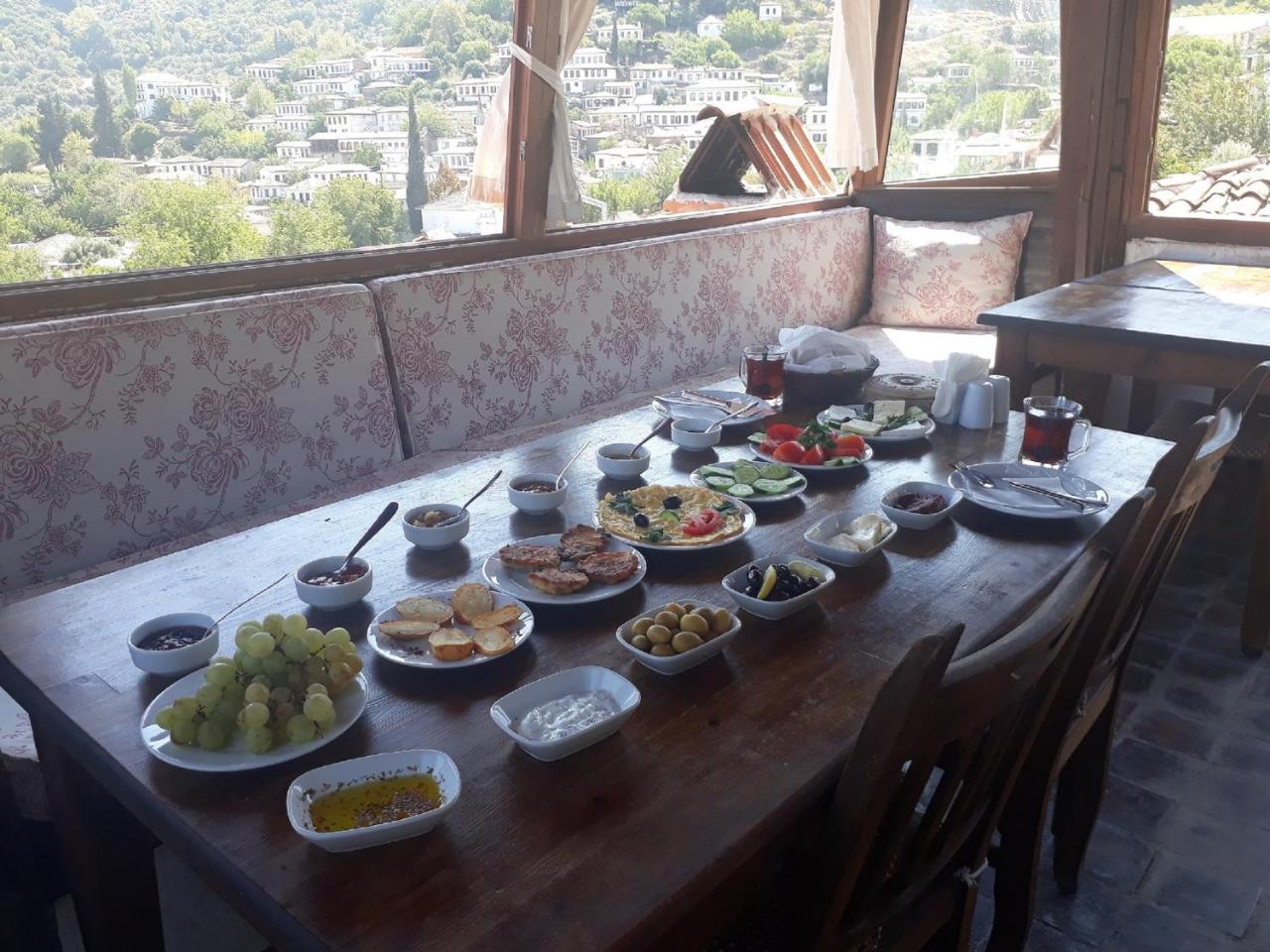 סלצ'וק Kirkinca Hotel מראה חיצוני תמונה