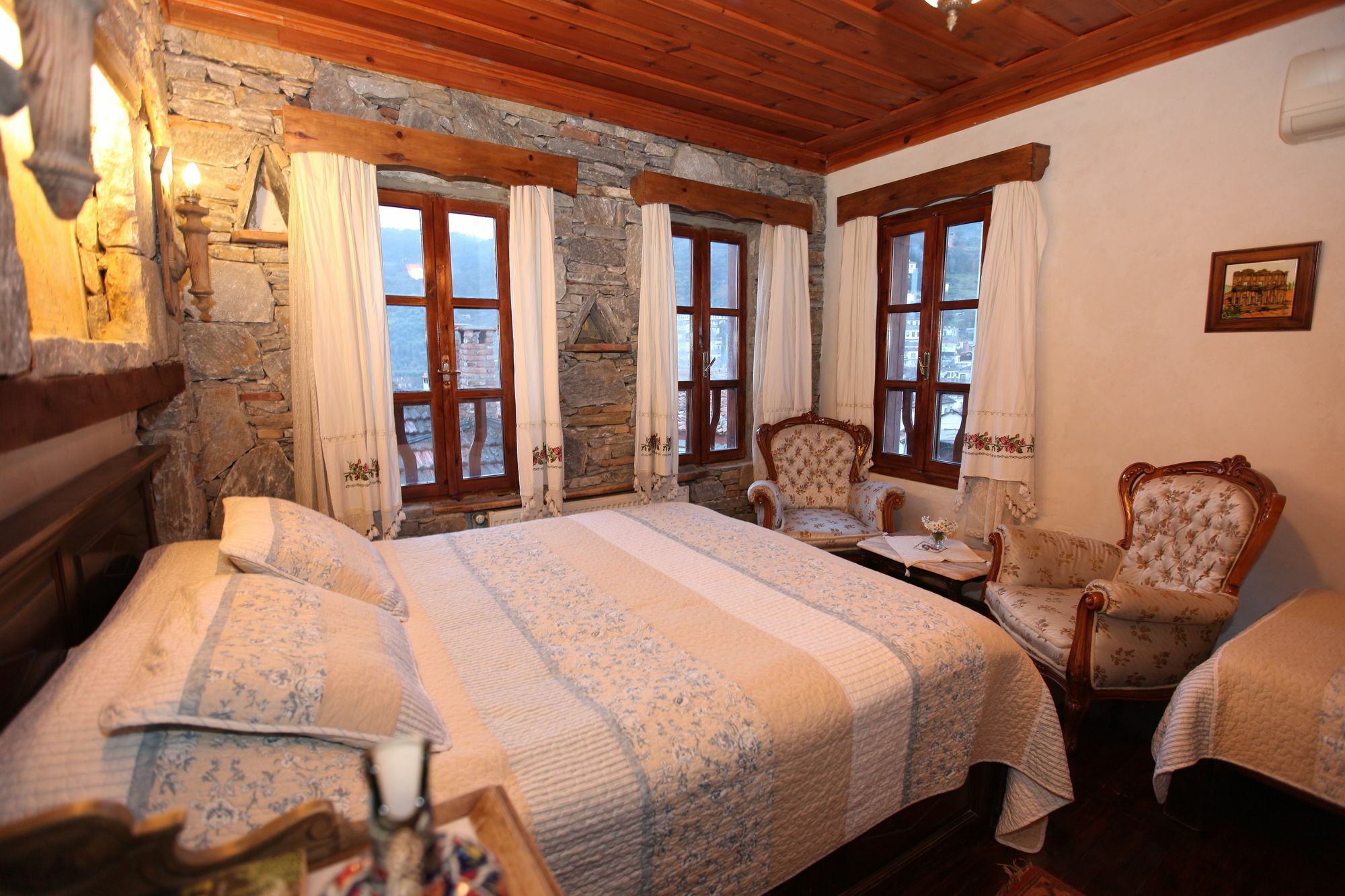 סלצ'וק Kirkinca Hotel מראה חיצוני תמונה